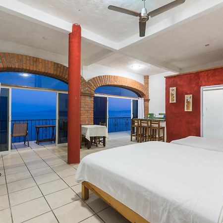 Traditional Sierra Leon Oceanfront Rooms - Adults Only Puerto Vallarta Buitenkant foto