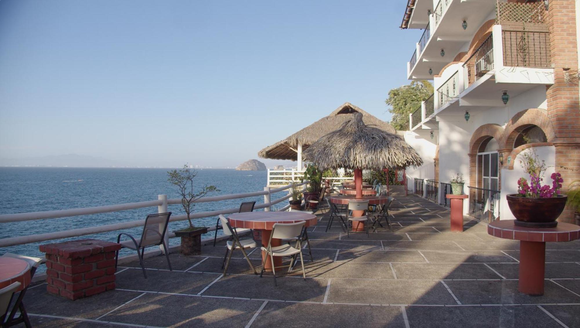 Traditional Sierra Leon Oceanfront Rooms - Adults Only Puerto Vallarta Buitenkant foto