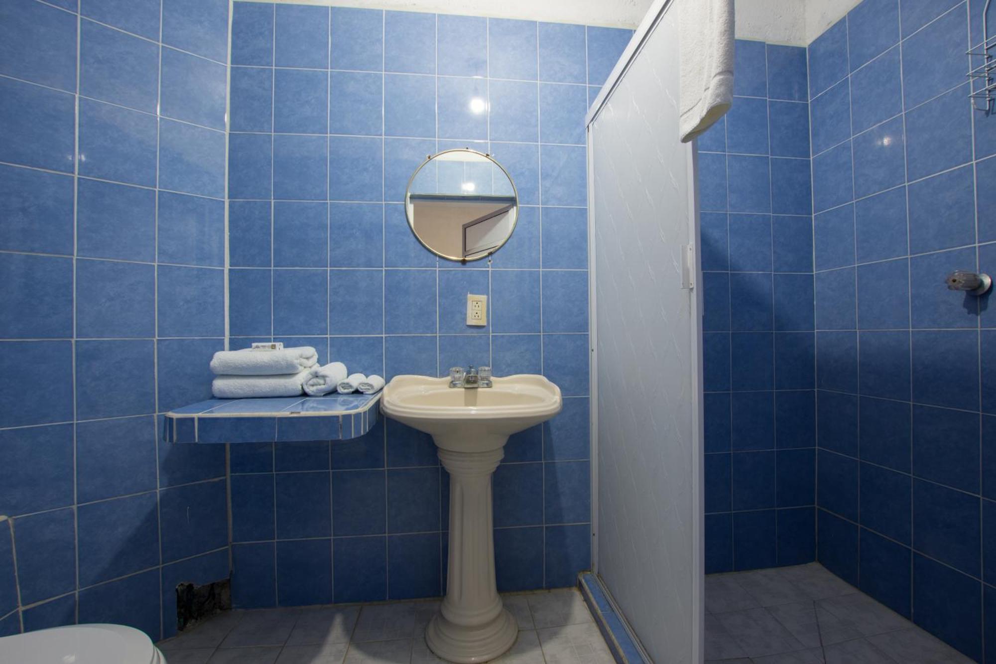 Traditional Sierra Leon Oceanfront Rooms - Adults Only Puerto Vallarta Buitenkant foto