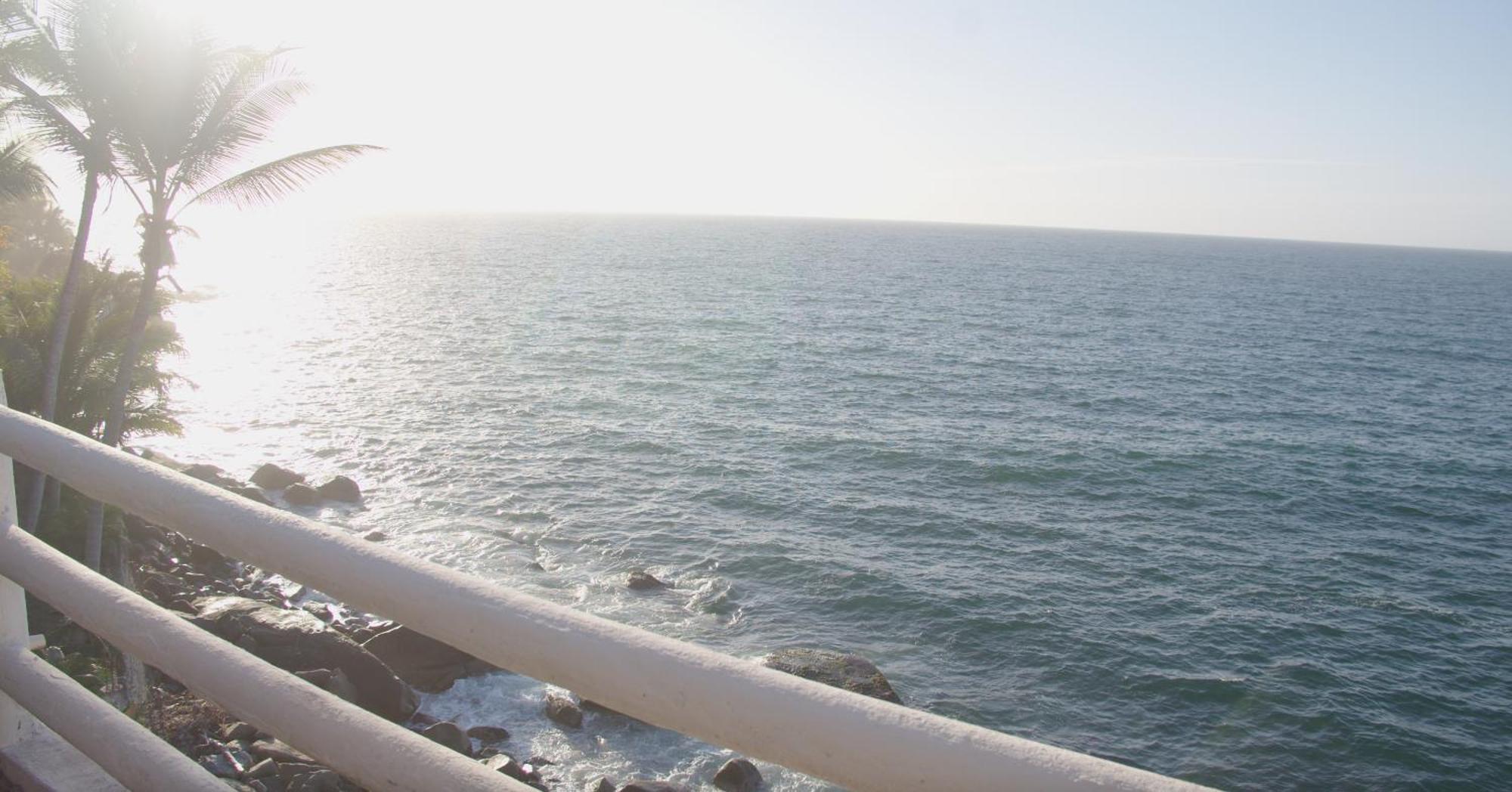 Traditional Sierra Leon Oceanfront Rooms - Adults Only Puerto Vallarta Buitenkant foto